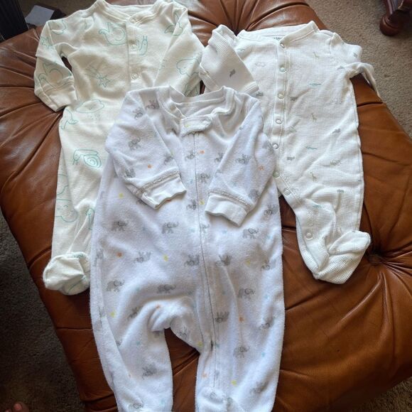 Carters 3 month white footed sleepers - Picture 1 of 4